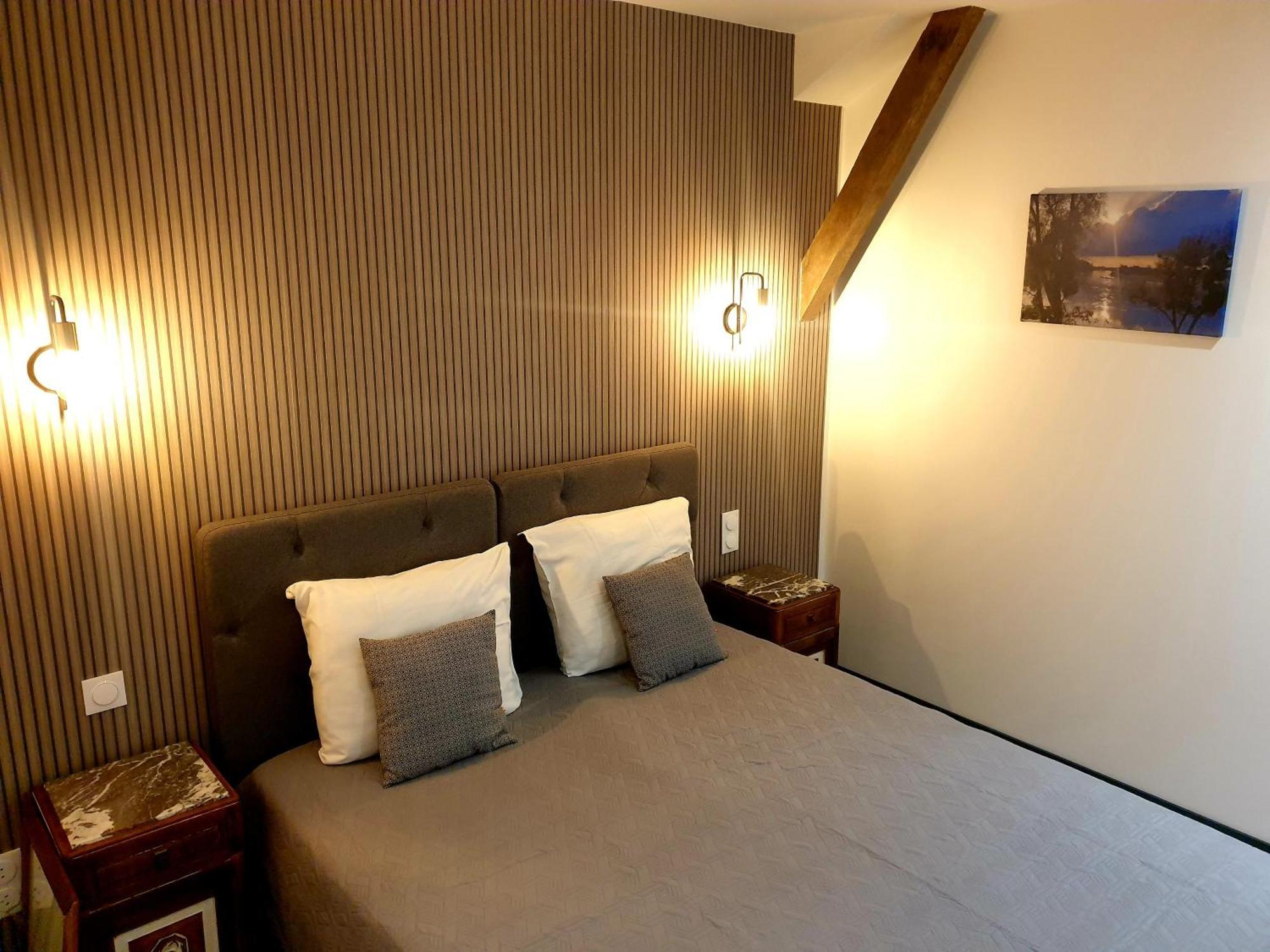 Le Heron Pourpre B&B Gastronomique Cronat Exterior photo